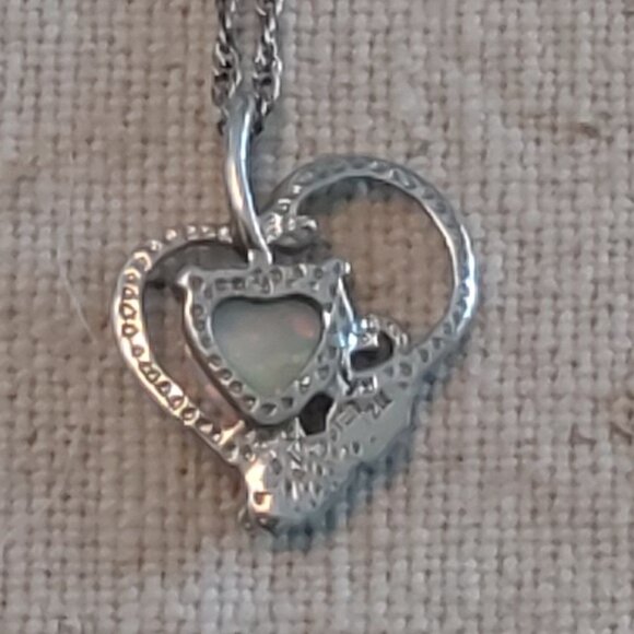 Black Hills Gold and Opal heart necklace - Picture 3 of 4